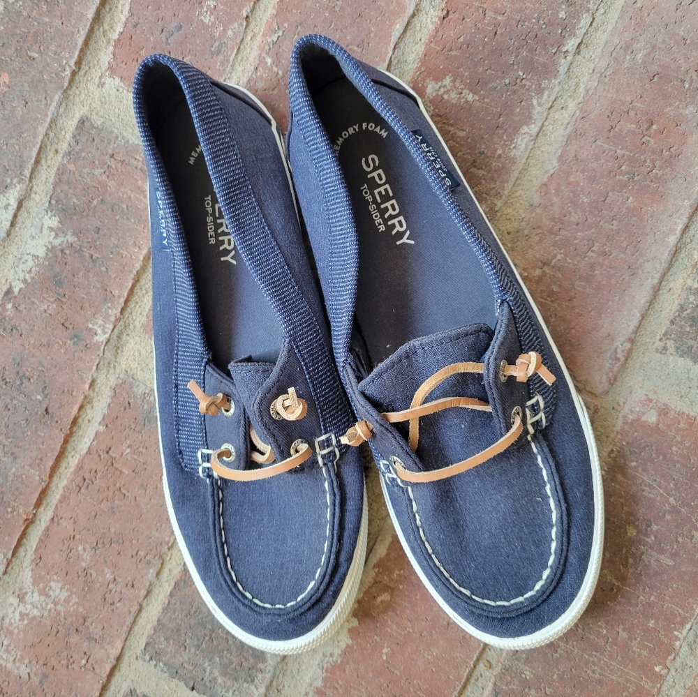 Women's Sperry Slip-on shoes